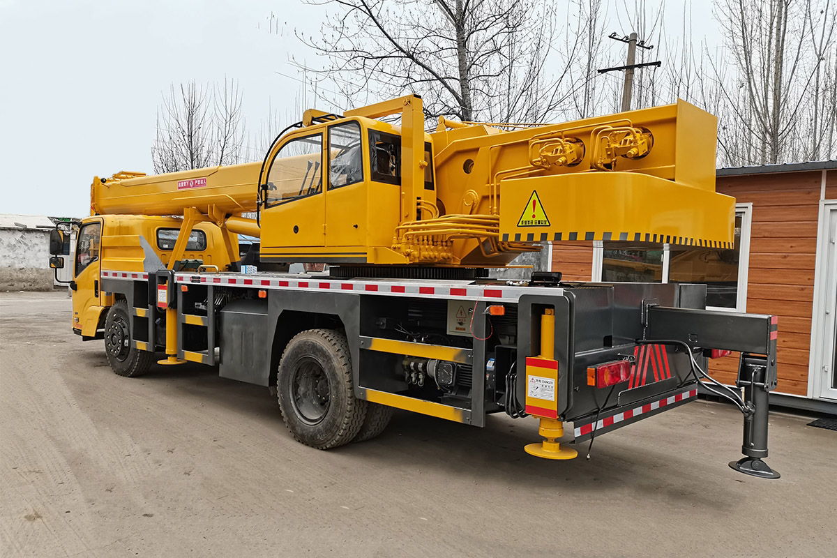 QY16T徐工東風吊車