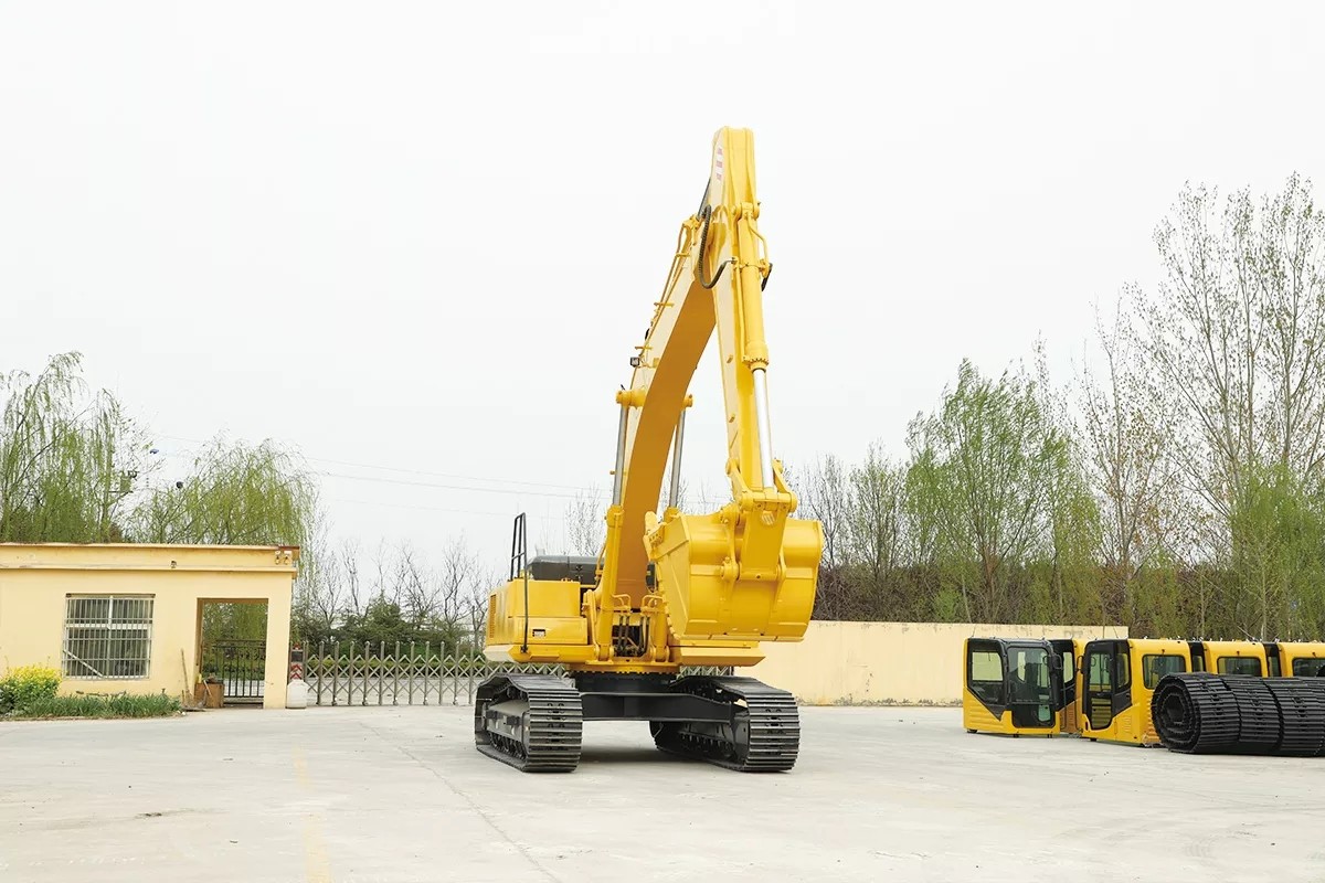 HW-300履帶中大型挖掘機