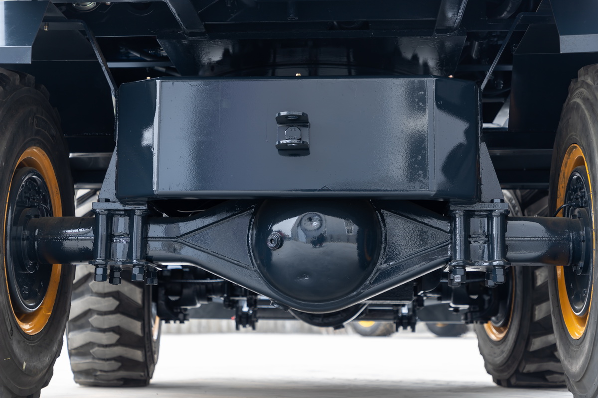 HWL40輪式挖掘機